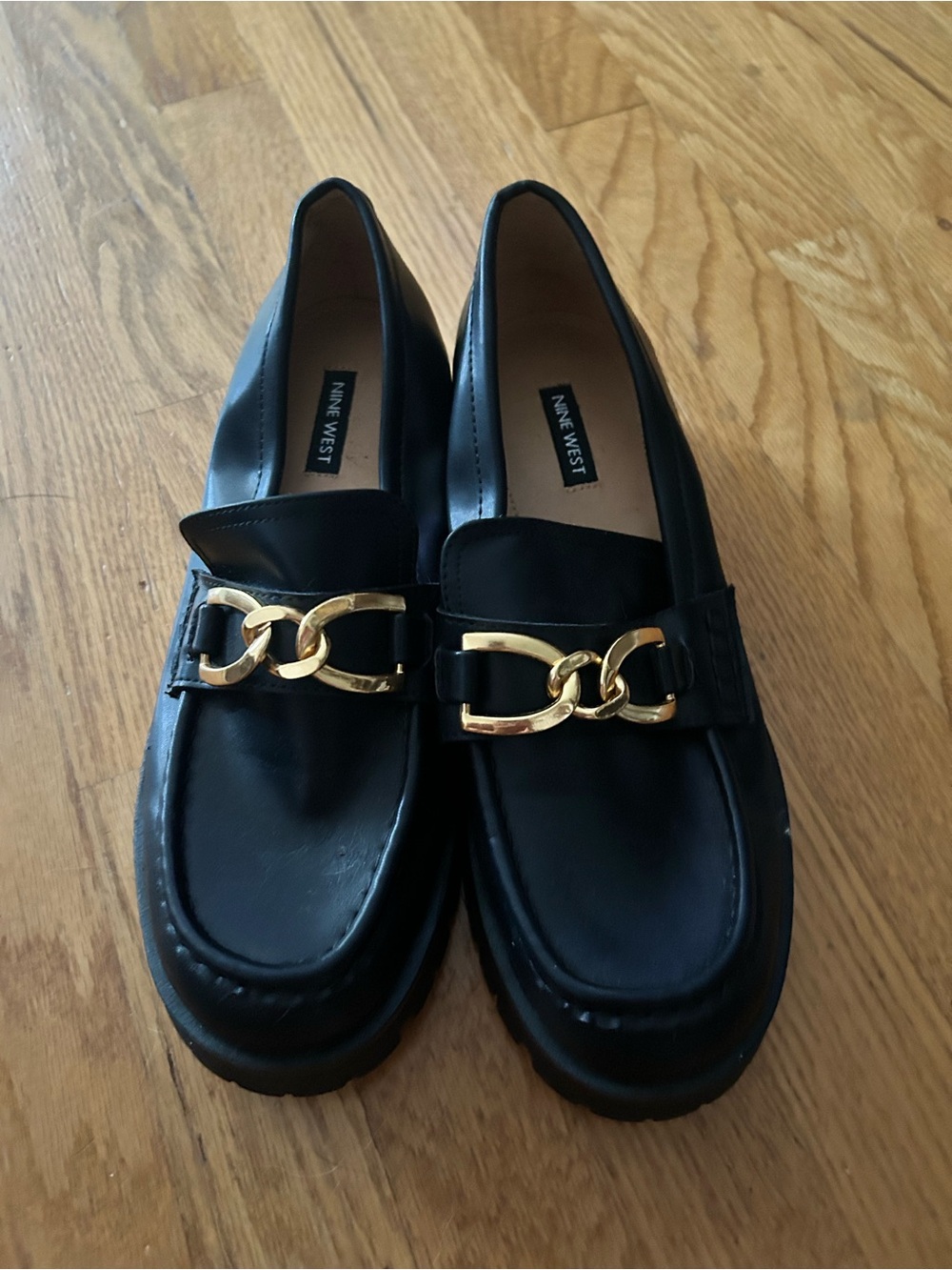 Nine West Black Leather Loafers with Lug Sole and Gold Chain Detail NWOT